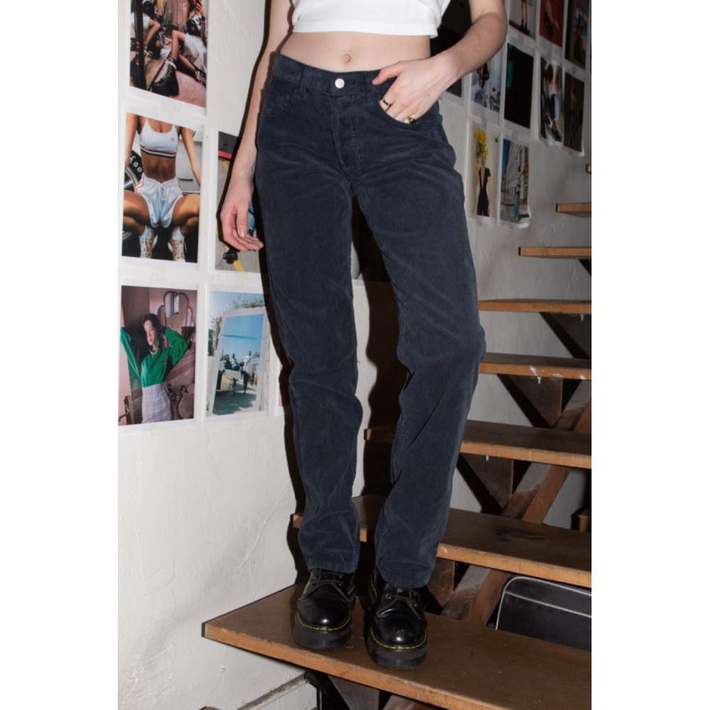 Brandy Melville Addison Corduroy Low Rise 90s Pant